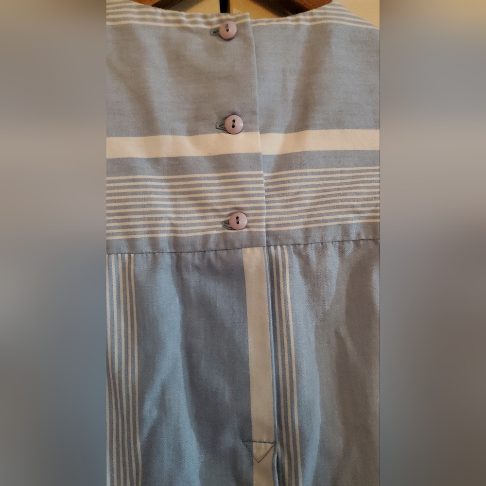 Vintage Aunt Abigail's Attic daydress - Picture 4 of 5